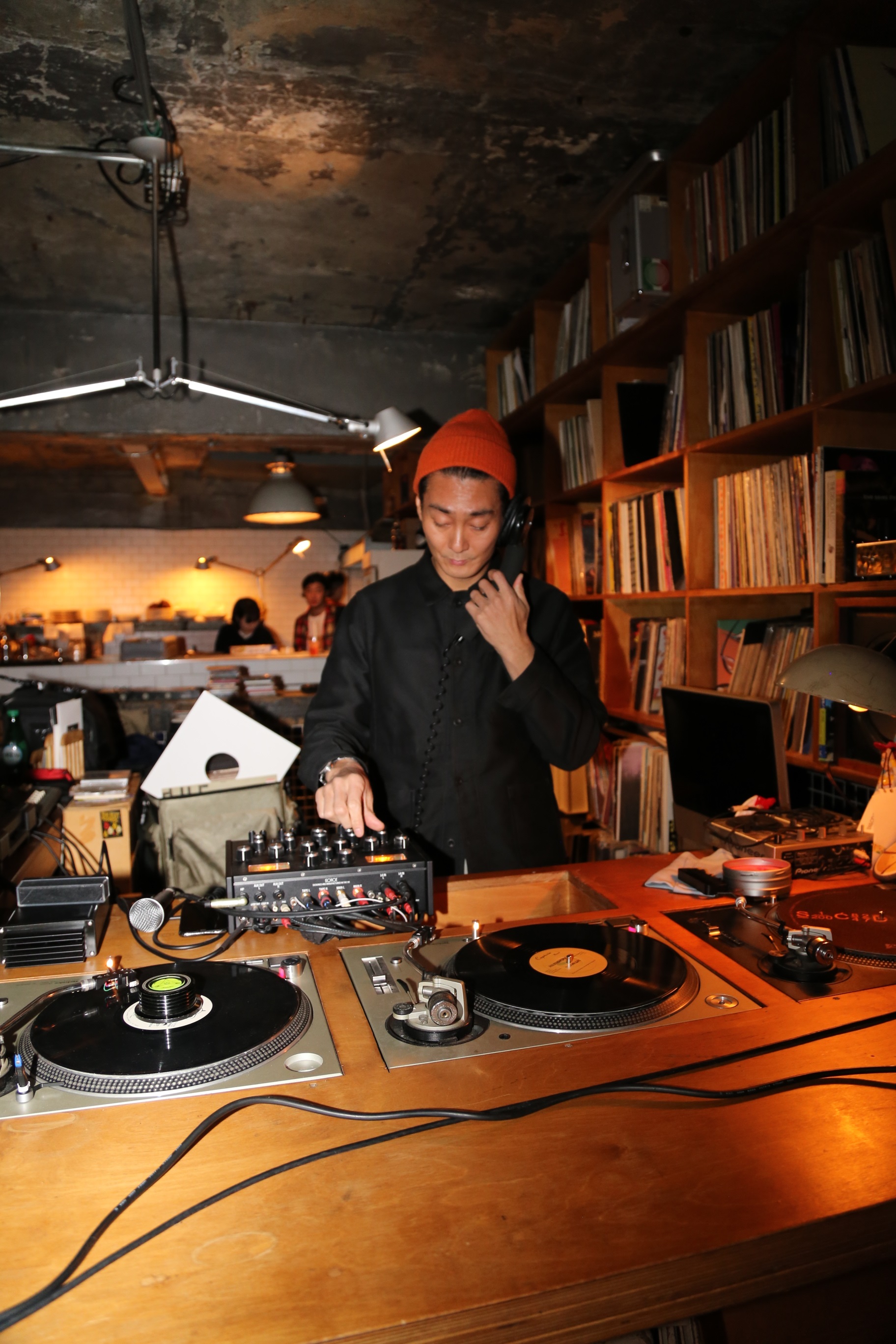 디제이 진욱 DJ jinwook
