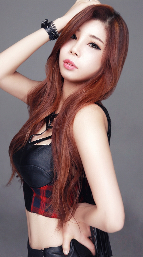 김희 Kim Hee