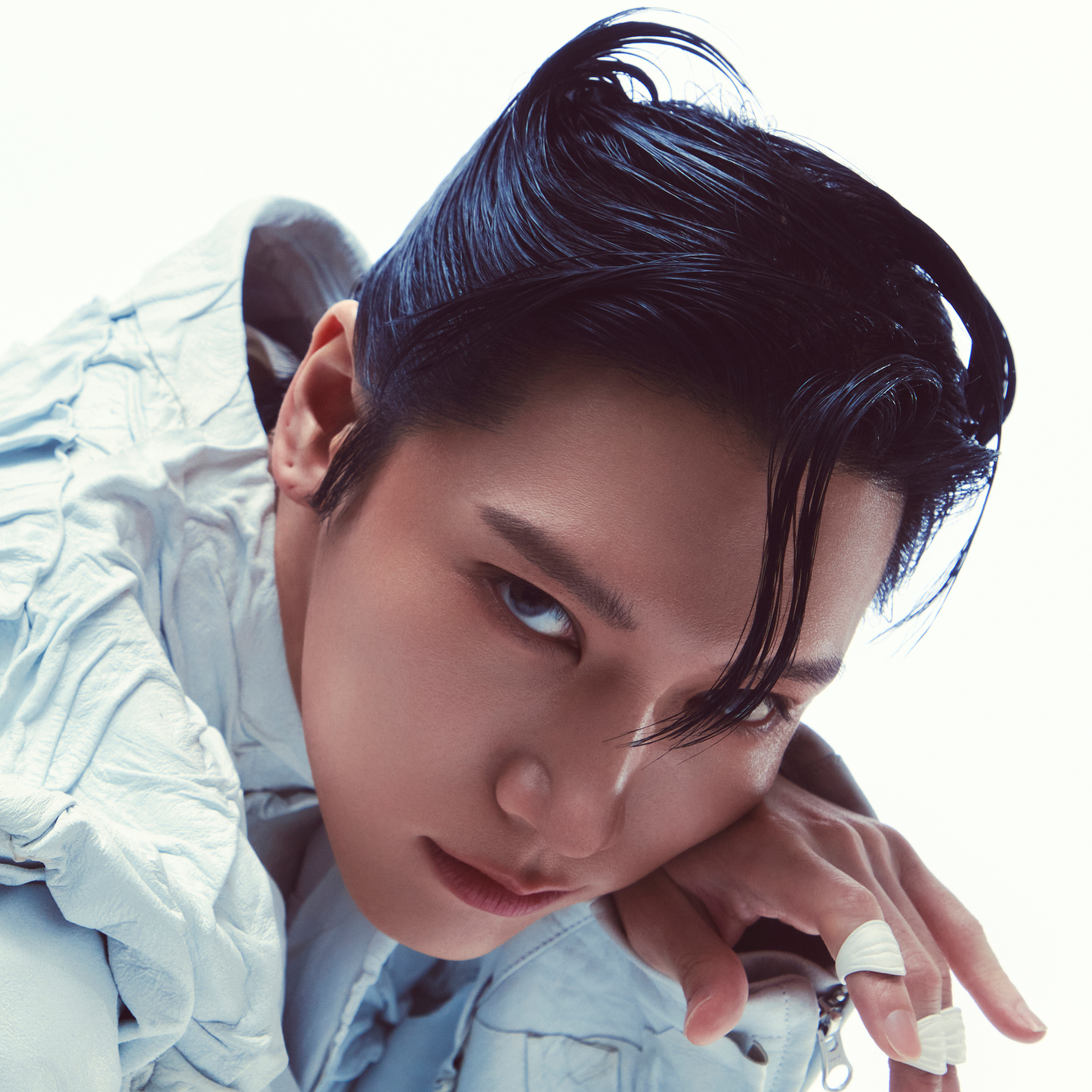 텐 TEN